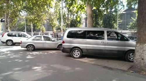 違章停車被拖壞，就該自認(rèn)倒霉？告訴車主如何獲得賠償
